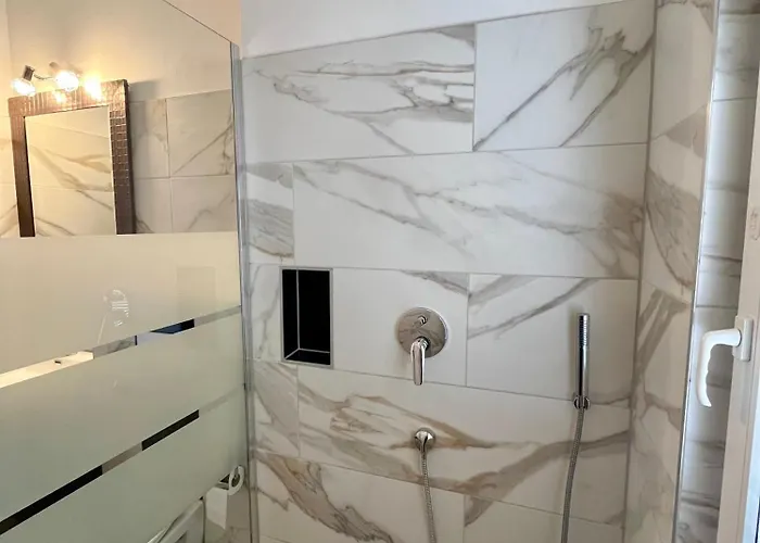 Rosa Apartman