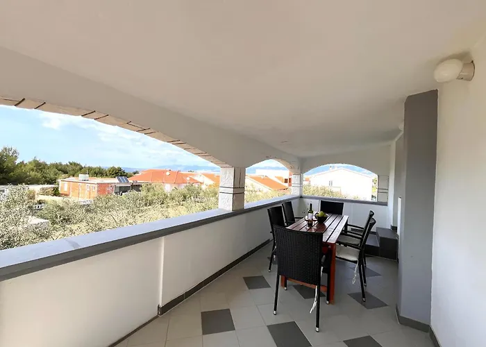 Rosa Apartman *