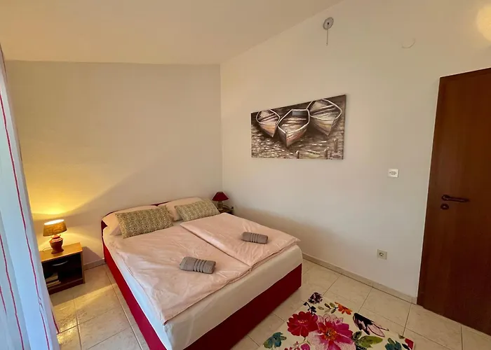 Rosa Apartman